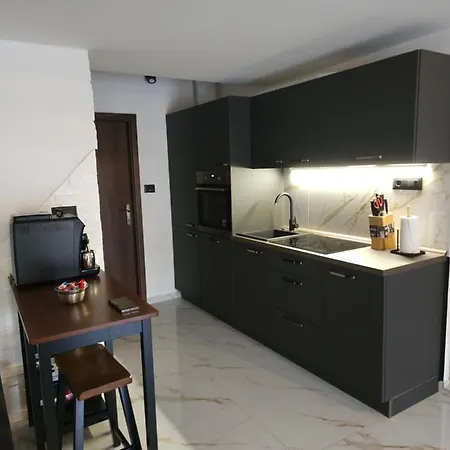 D&a * Nečujam