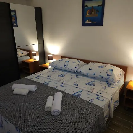 D&a * Nečujam