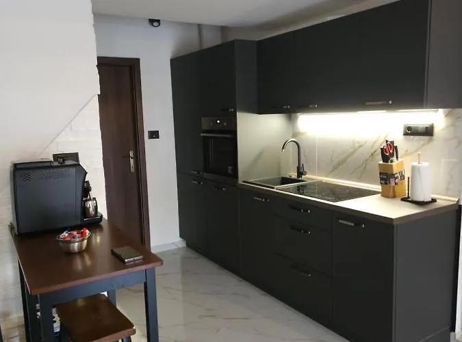 D&a * Nečujam