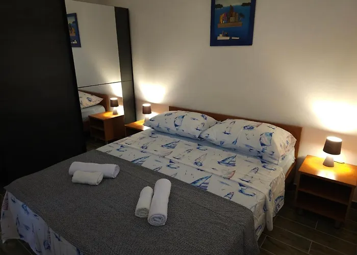 D&a * Nečujam